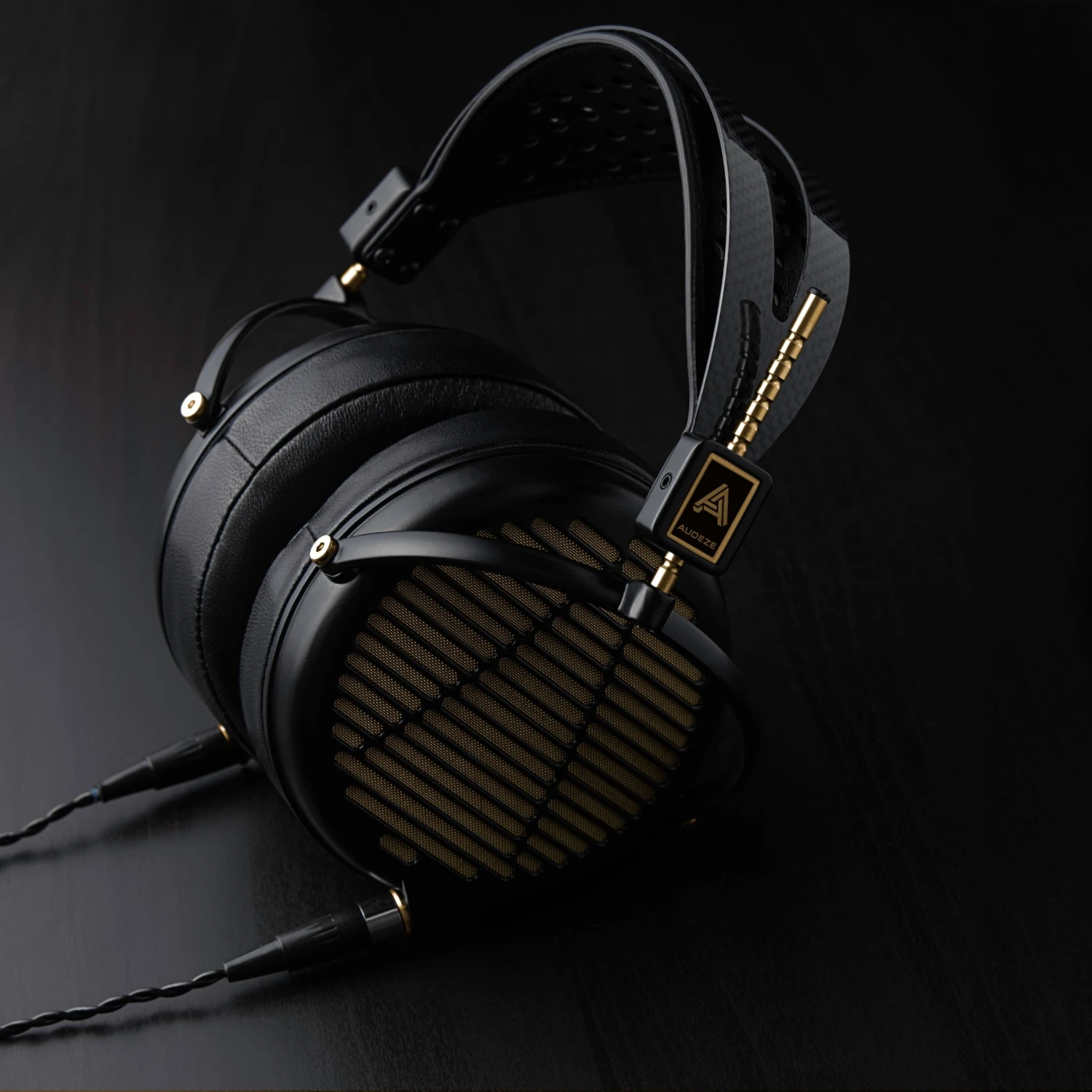 Audeze LCD-MX4 Over-Ear Headphone 4 Audeze LCD-MX4 Over-Ear Headphone - Image 2