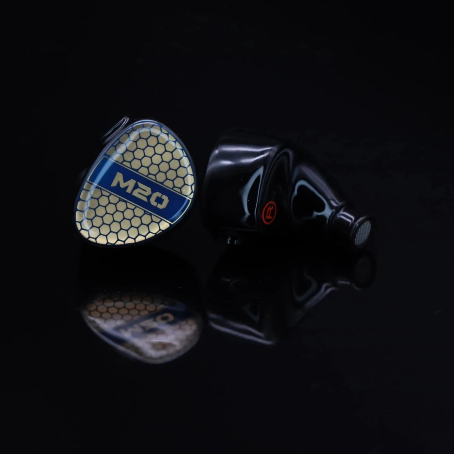 AAW M20 Earphone 6 AAW M20 Earphone - Image 4