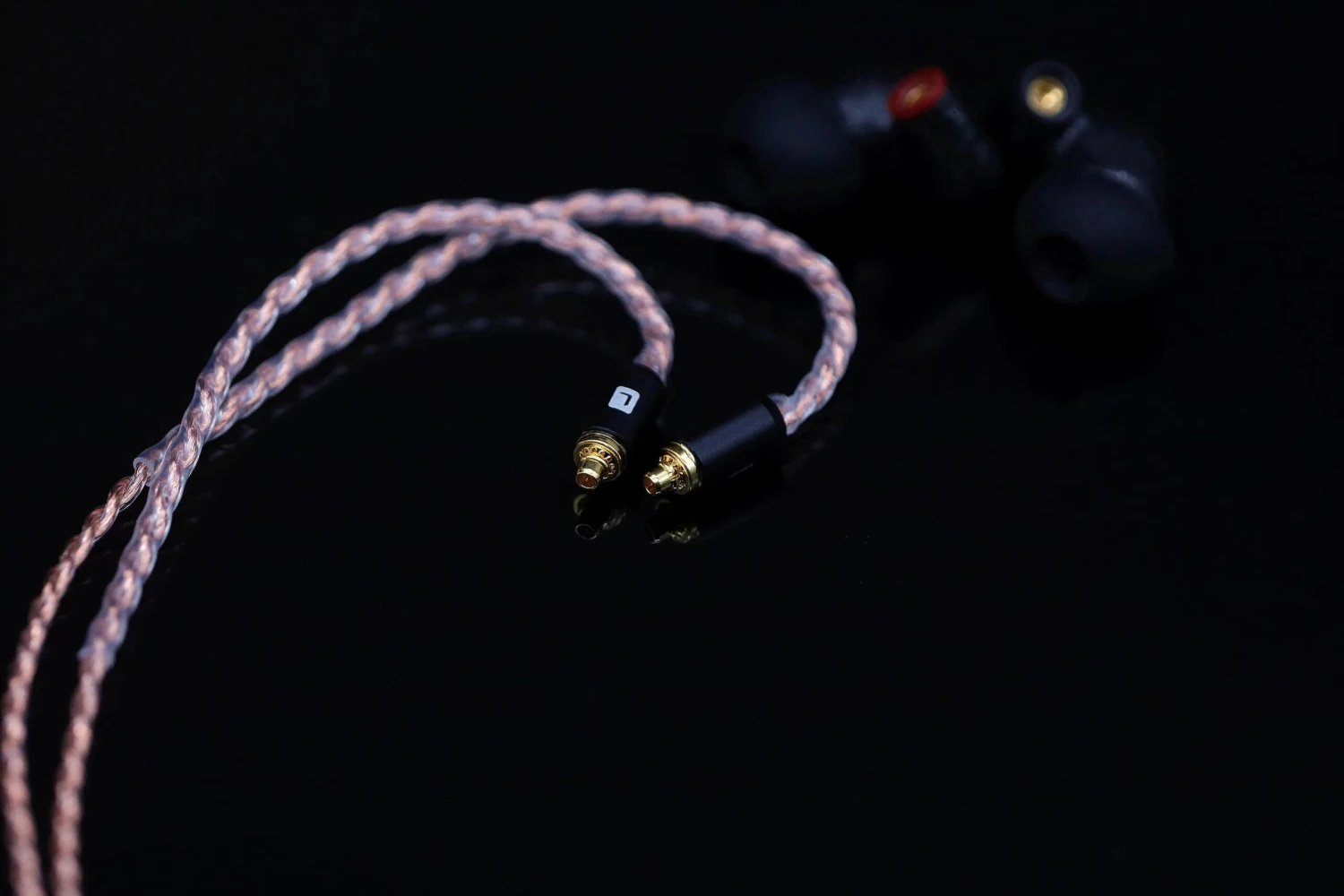 Null Audio Arete MKV (4-braid) Headphone & Earphone Cable 6 Null Audio Arete MKV (4-braid) Headphone & Earphone Cable - Image 4