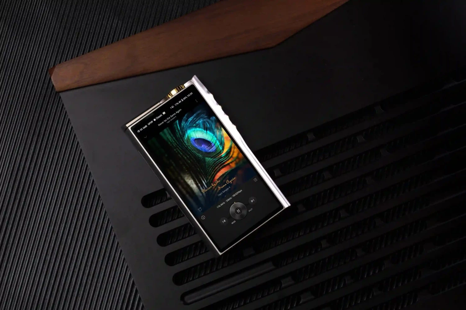 Cayin N30LE Portable Music Player 7 Cayin N30LE Portable Music Player - Image 5